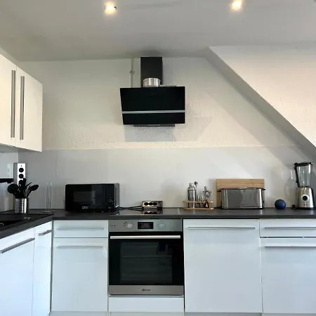 Exklusive Maisonette Am See, 5 Min Zur Sap, Smart Tv & Netflix - Wehome Premium Appartement