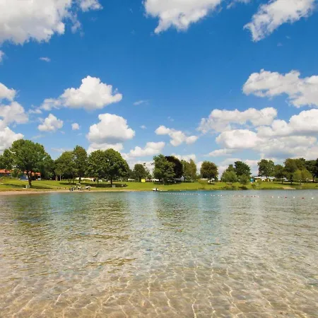 Exklusive Maisonette Am See, 5 Min Zur Sap, Smart Tv & Netflix - Wehome Premium Apartment Sankt Leon-Rot