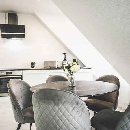 Exklusive Maisonette Am See, 5 Min Zur Sap, Smart Tv & Netflix - Wehome Premium Sankt Leon-Rot
