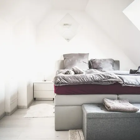 Exklusive Maisonette Am See, 5 Min Zur Sap, Smart Tv & Netflix - Wehome Premium Apartman *