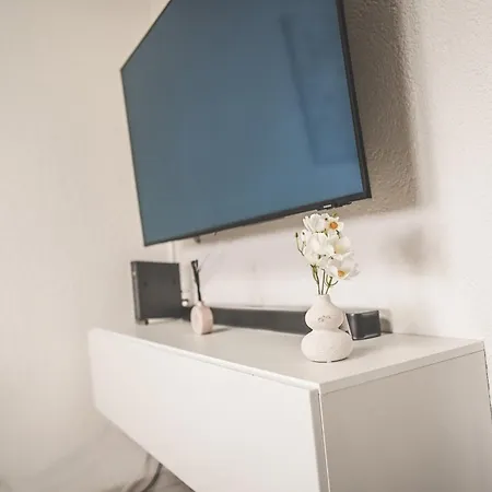 Exklusive Maisonette Am See, 5 Min Zur Sap, Smart Tv & Netflix - Wehome Premium Apartman Sankt Leon-Rot