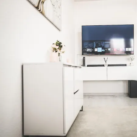 Appartement Exklusive Maisonette Am See, 5 Min Zur Sap, Smart Tv & Netflix - Wehome Premium *